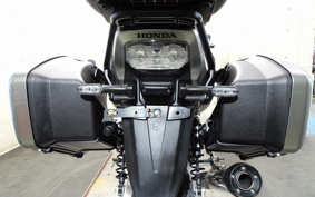 HONDA CB1300 SUPER  BOL DOR ABS 2021 SC54