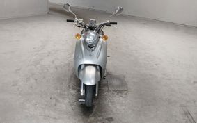 YAMAHA VINO125 SE24