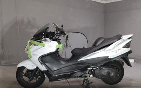 SUZUKI SKYWAVE 250M CJ45A
