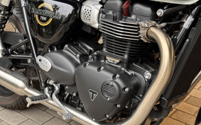 TRIUMPH BONNEVILLE T100 2026 DB0G26