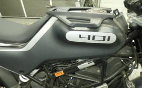 HUSQVARNA SVARTPILEN 401 2021