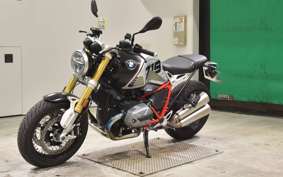 BMW R NINE T 2023