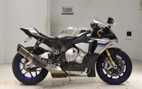 YAMAHA YZF-R1 M 2018