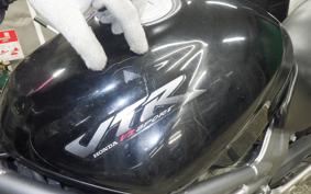 HONDA VTR 250 MC33