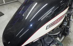 HARLEY XL883R 2006