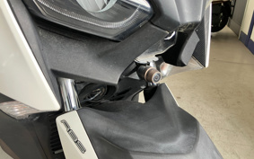 YAMAHA XMAX ABS SG42J