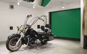 YAMAHA DRAGSTAR 400 CLASSIC 2001 VH01J
