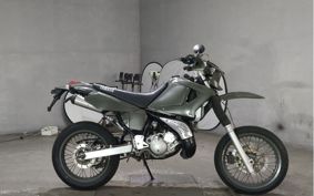 YAMAHA LANZA DT230 4TP