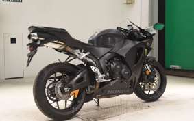 HONDA CBR600RR 2025 PC40