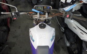 YAMAHA SEROW 225 W 4JG