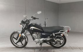 YAMAHA YB125SP PCJL