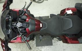 HONDA GL 1800 GOLD WING TOUR DCT 2025 SC79