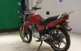 SUZUKI EN125 2A