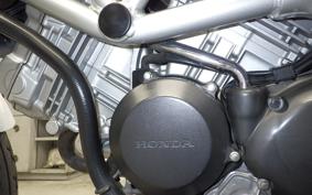 HONDA VTR 250 Gen. 2 MC33
