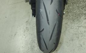 HONDA CB650R E-Clutch 2025 RH17