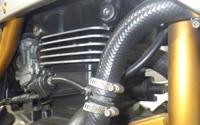 KAWASAKI KLE500 2005