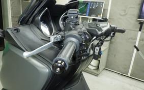 YAMAHA T-MAX 560 T 2020 SJ19J