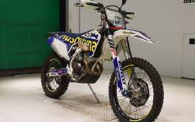 HUSQVARNA FE250 2024