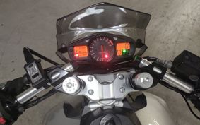 SUZUKI GSR 400 GK7DA