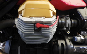 MOTO GUZZI V11 LE MANS 2004