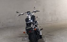 SUZUKI BOULEVARD 400 2005 VK55A