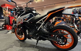 KTM 125 DUKE JPA40