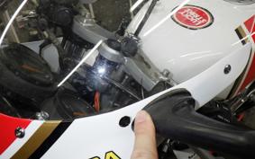 SUZUKI RGV250 Gamma 1999 VJ21A