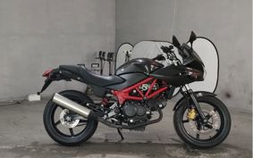 HONDA VTR 250 F MC33