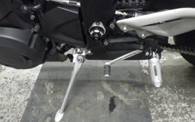 TRIUMPH STREET TRIPLE RS 2025
