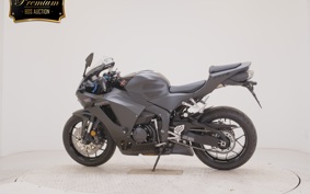 HONDA CBR600RR 2025 PC40