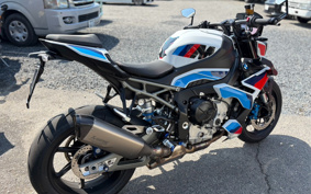 BMW M1000R 2025 0P51