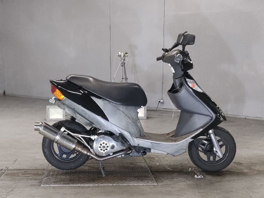 Фото Suzuki ADDRESS V125 с японского аукциона