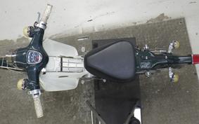 HONDA C50 SUPER CUB 2000 C50