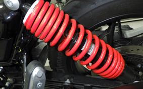 MOTO GUZZI V7ストーン TEN 2025