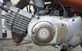 SUZUKI RV90 RV90