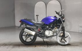 HONDA VTR 250 MC33