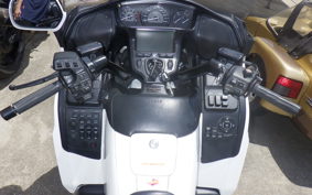 HONDA GL 1800 GOLD WING AIRBAG NAVI 2011 SC68