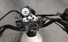 SUZUKI GLASS TRACKER BIG BOY NJ4BA