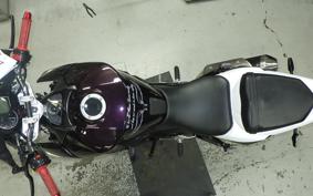 SUZUKI GSR750 A 2012