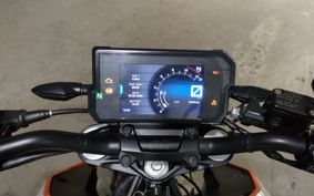 KTM 125 DUKE JPA40