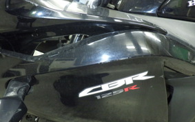 HONDA CBR125R JC50