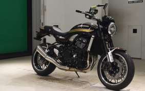 KAWASAKI Z900RS 2025 ZR900K