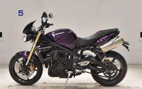 TRIUMPH STREET TRIPLE 2011