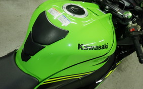 KAWASAKI ZX 10 NINJA ABS 2019 ZXT02E