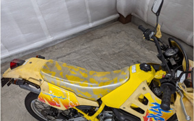 SUZUKI TS125R SF15A