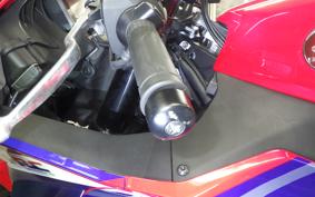 HONDA CBR600RR 2024 PC40