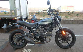 DUCATI SCRAMBLER SIXTY2 2021 KA00