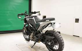 HUSQVARNA SVARTPILEN 401 2021