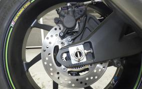 KAWASAKI ZX 10 NINJA R SE 2020 ZXT02E