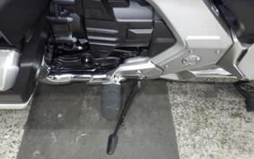 HONDA GL 1800 GOLD WING TOUR DCT 2021 SC79